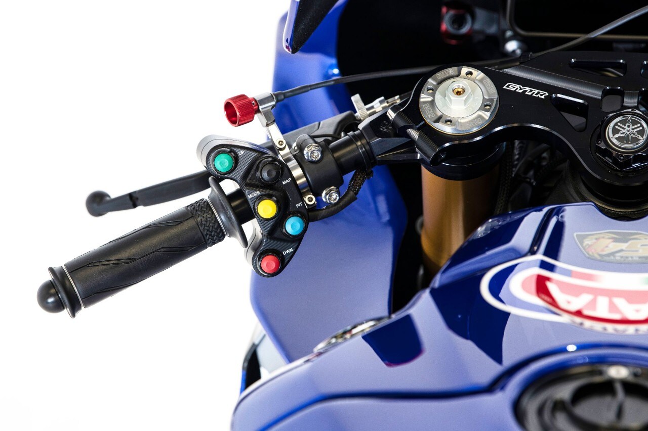 Yamaha R1 Replica Toprak Limited Edition 